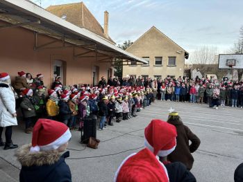 ÉCOLE LE DEVOIR : CHANTS DE NOËL - Ensemble St Charles