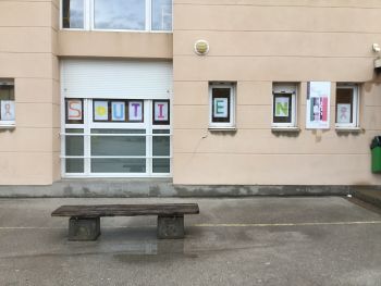 Décoration aux fenètres lycée Pro - Ensemble St Charles